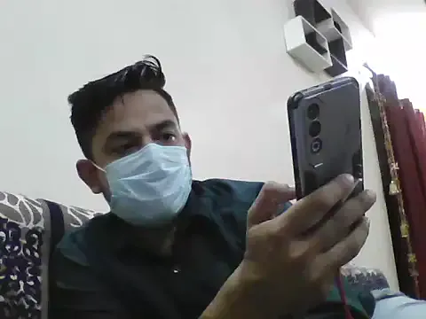 PIPIShoei – webcam model profile photo Image 14