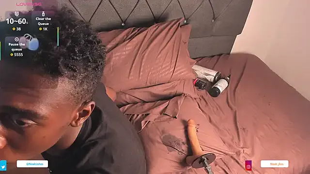 georginatrue – webcam model profile photo Image 12