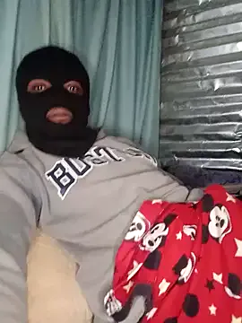 kai101010 – webcam model profile photo Image 3