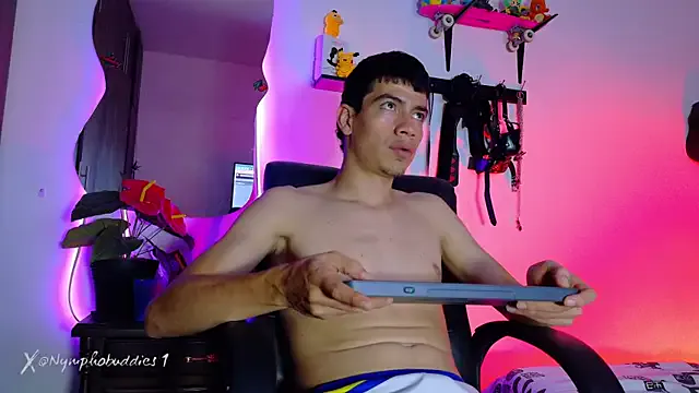 Nymphobuddies Image 7