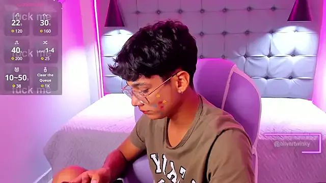 OliverTwinky Image 6