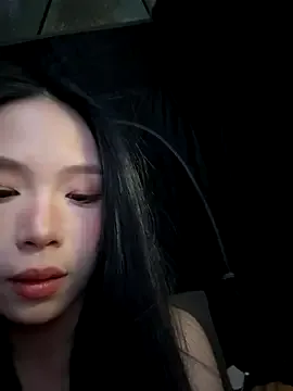 MaryShuui – webcam model profile photo Image 6