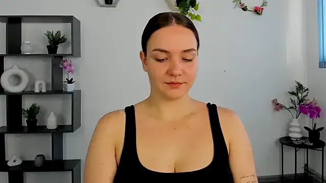 OliviaMontgomery Image 14
