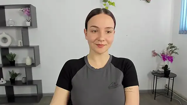 OliviaMontgomery Image 4