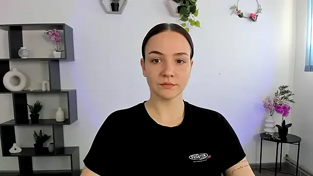 OliviaMontgomery Image 5