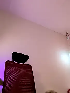 kaliana_ggh – webcam model profile photo Image 14