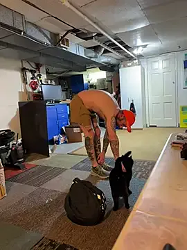 someone_sweet – webcam model profile photo Image 2