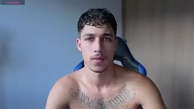 ErosVale – webcam model profile photo Image 6