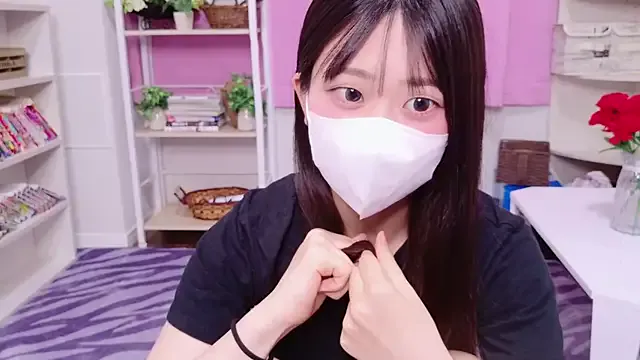 loving_ladies – webcam model profile photo Image 9