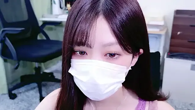 Benson18y – webcam model profile photo Image 15