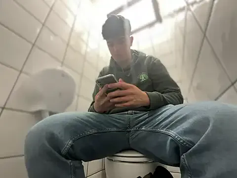 chinsemechan – webcam model profile photo Image 5