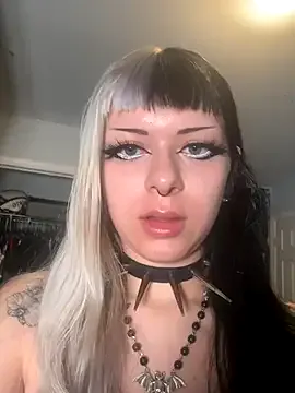 nataliecroft – webcam model profile photo Image 17