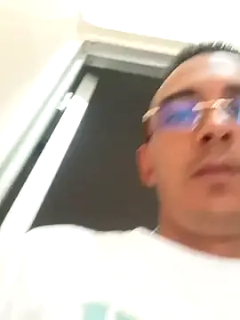 minatokuntteyonde – webcam model profile photo Image 6