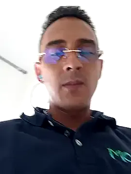 minatokuntteyonde – webcam model profile photo Image 8