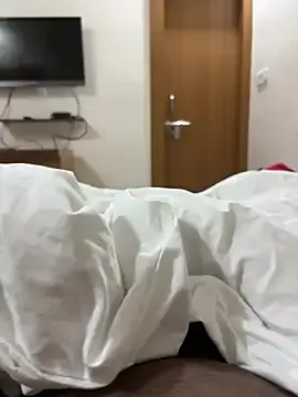 sellapink – webcam model profile photo Image 3