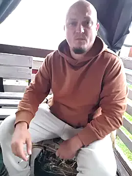 DomManlyGuy – webcam model profile photo Image 17