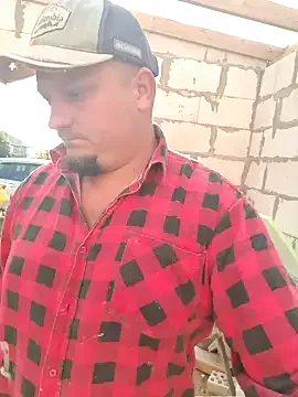 DomManlyGuy – webcam model profile photo Image 18