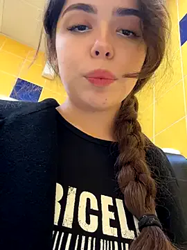 PabloArena – webcam model profile photo Image 15