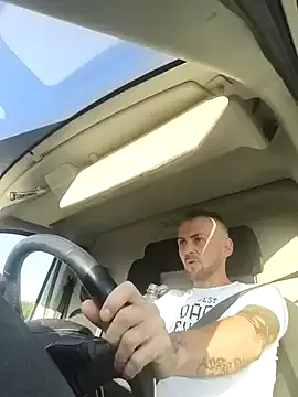 loving_ladies – webcam model profile photo Image 5