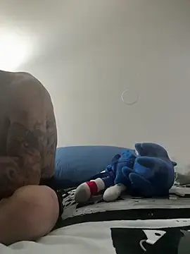 kai101010 – webcam model profile photo Image 11