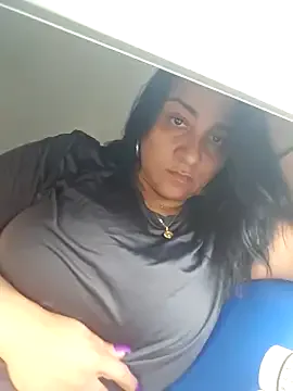 dears_pearlss – webcam model profile photo Image 3