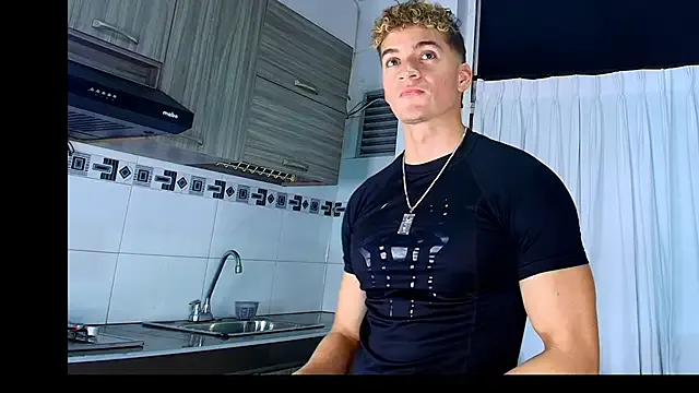 hornyshow_tv – webcam model profile photo Image 6