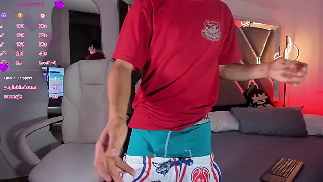 burnletitallburn – webcam model profile photo Image 2