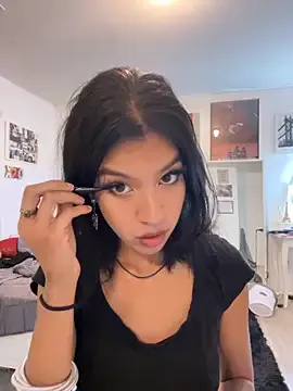 DomManlyGuy – webcam model profile photo Image 2