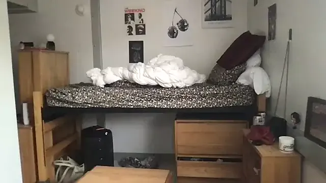 DomManlyGuy – webcam model profile photo Image 8