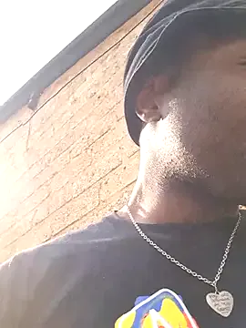 kai101010 – webcam model profile photo Image 13