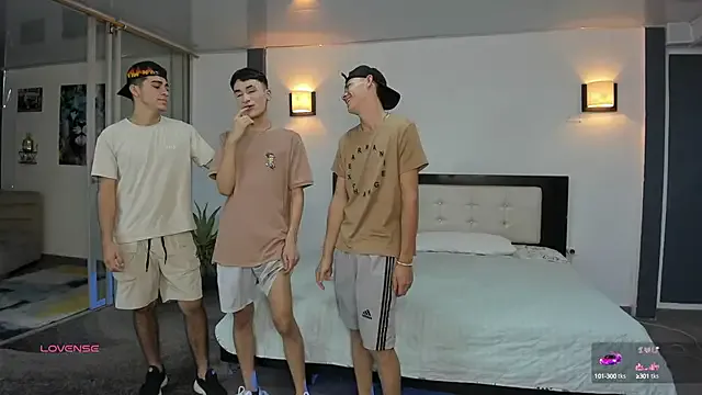 lipswithsmileonthem – webcam model profile photo Image 3