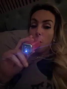 Todays_Dream – webcam model profile photo Image 11