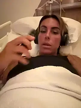 Todays_Dream – webcam model profile photo Image 6