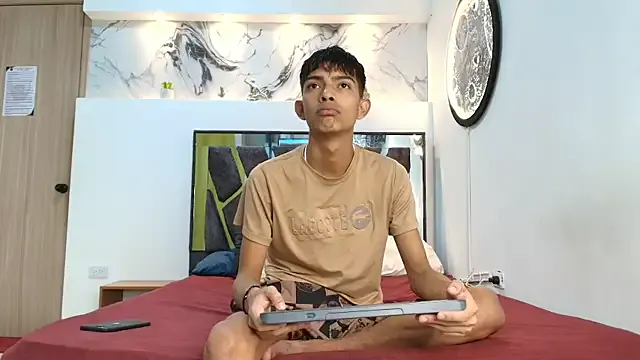 kassandrataulbee – webcam model profile photo Image 18