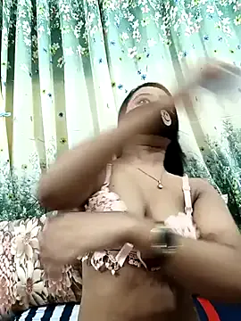 dears_pearlss – webcam model profile photo Image 3