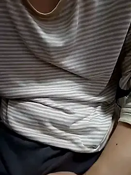 Pui-Ch's Thumb Image