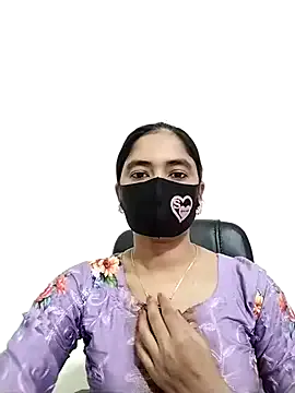 loving_ladies – webcam model profile photo Image 4