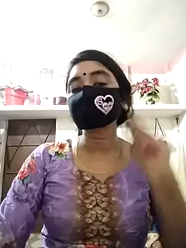 loving_ladies – webcam model profile photo Image 8