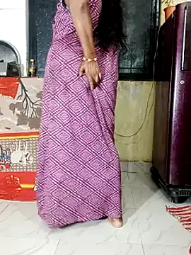 Pyasi-bhabhi Image 2