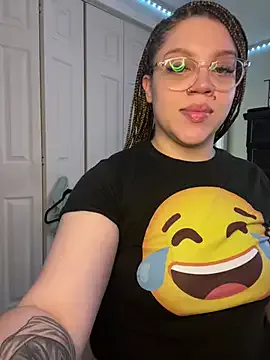 dears_pearlss – webcam model profile photo Image 2