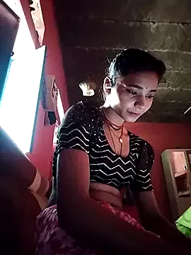 stargroup – webcam model profile photo Image 2