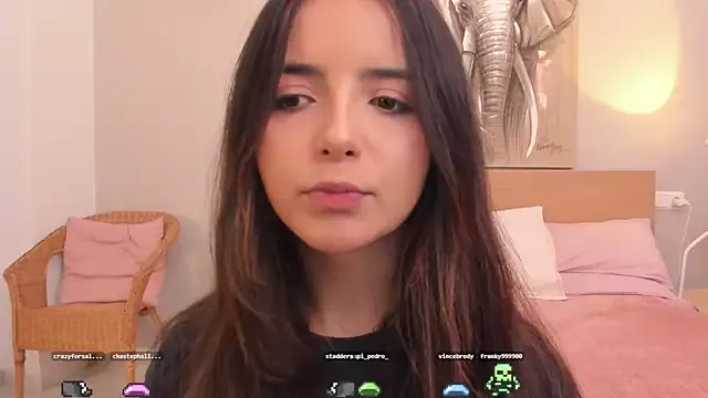 roouse – webcam model profile photo Image 7