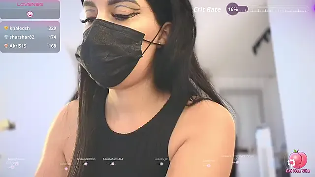 zui_lu – webcam model profile photo Image 14