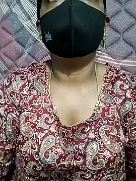 someone_sweet – webcam model profile photo Image 13