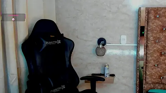 chinsemechan – webcam model profile photo Image 10