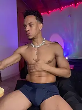 nagi_112 – webcam model profile photo Image 9