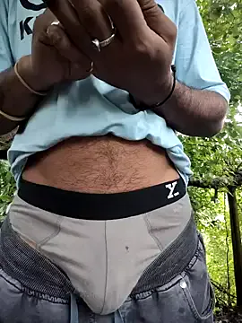 zeldaes – webcam model profile photo Image 11