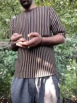 zeldaes – webcam model profile photo Image 16