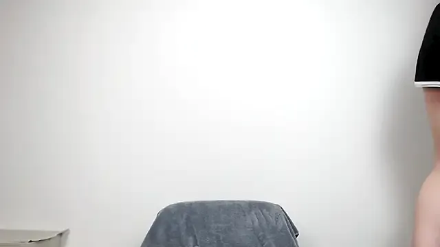 lina_reeds – webcam model profile photo Image 7