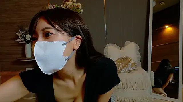 secret_roomx – webcam model profile photo Image 3